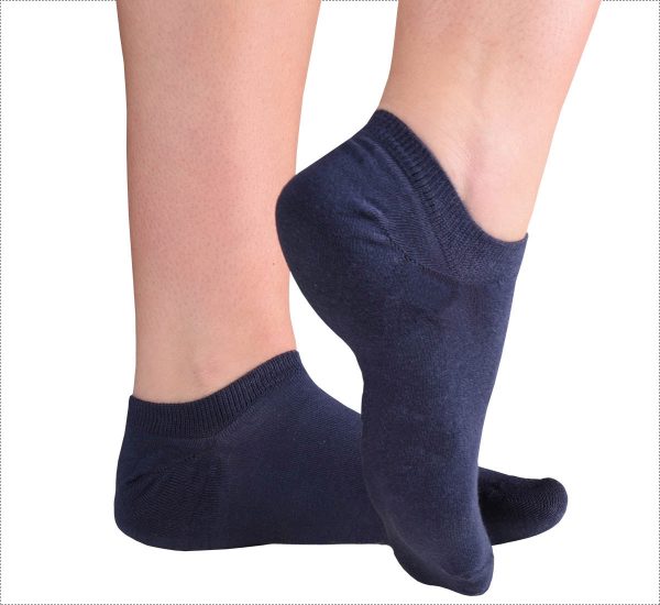 Blue sneaker socks from tag Socks